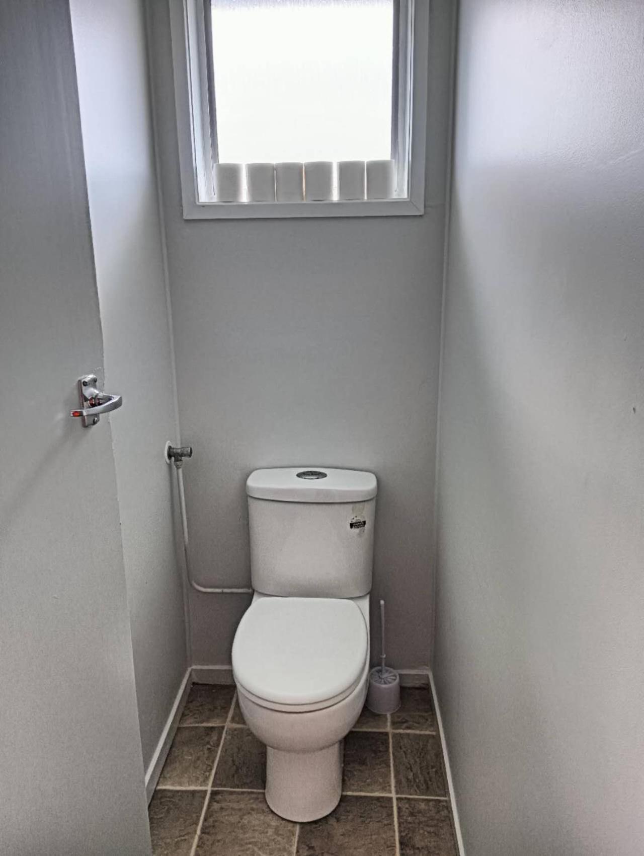 Three-Bedroom House A At 23 Mallard Drive, Selwyn Heights Rotorua Extérieur photo